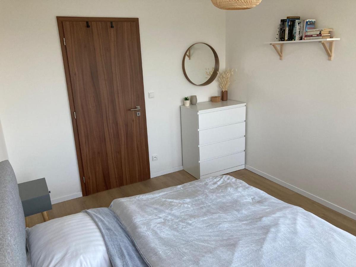 Apartman 696 Pod Jestedem ลิเบอเรซ ภายนอก รูปภาพ